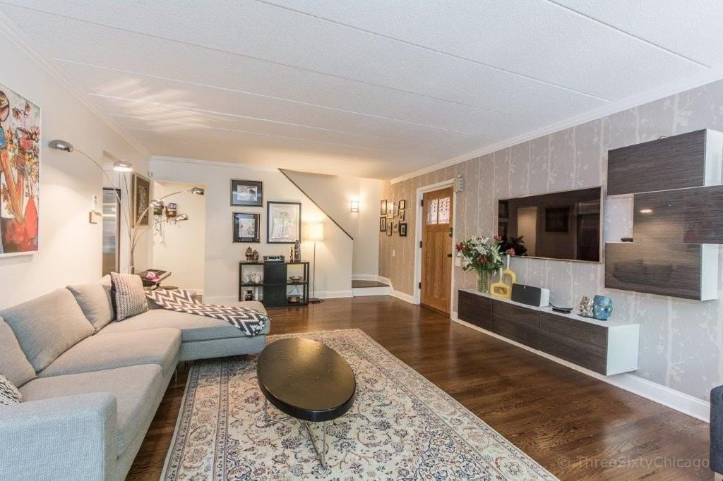 1153 S Plymouth Ct Unit C #C - Photo 4 of 41