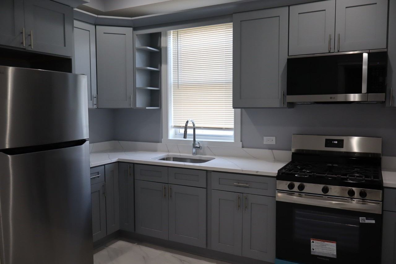 4120 W Gladys Ave Unit 2 #2 - Photo 2 of 21