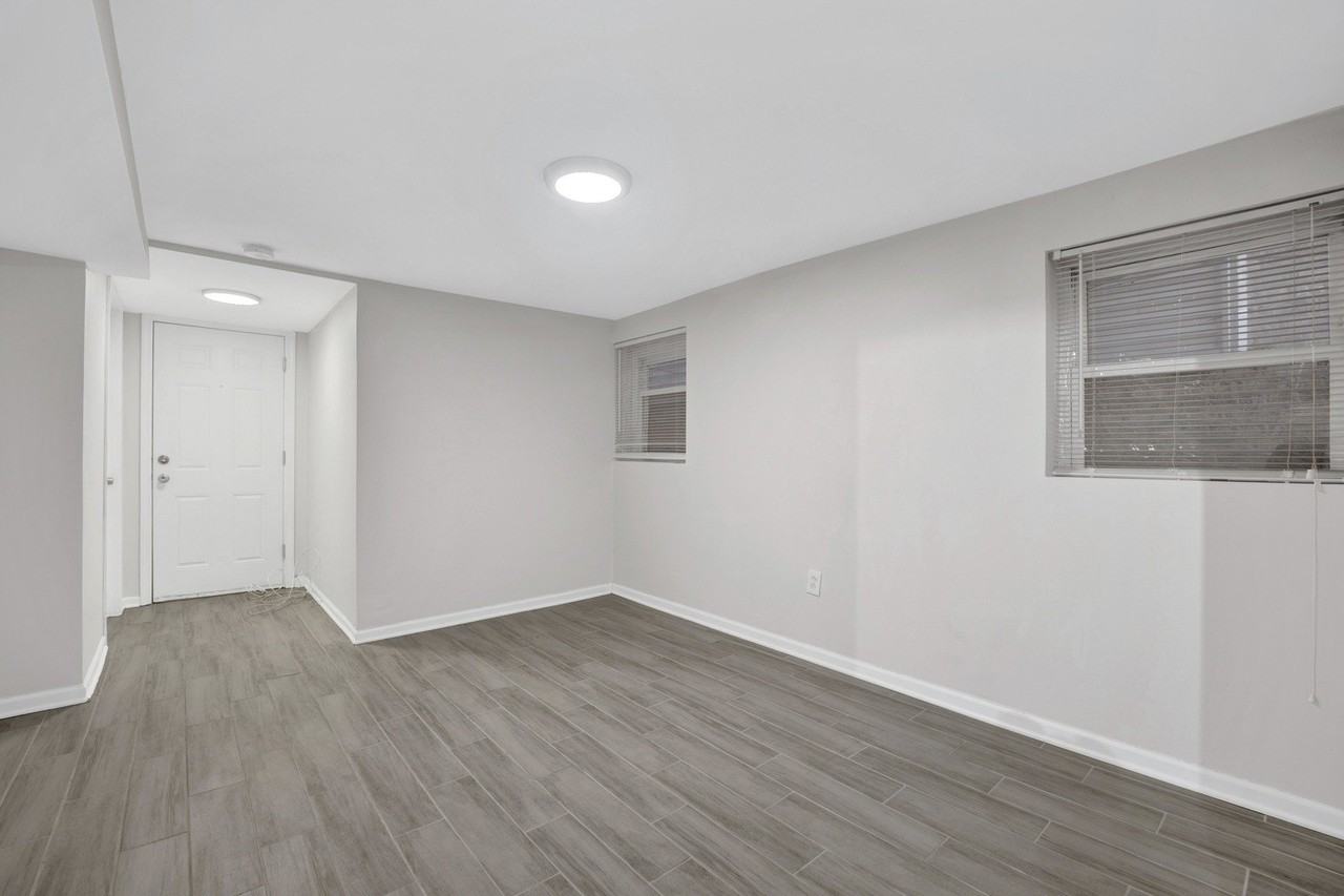 1914 W Henderson St Unit Garden-Fron - Photo 7 of 17