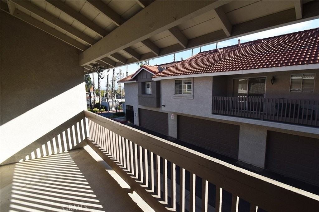 9872 Highland Ave #B - Photo 6 of 16