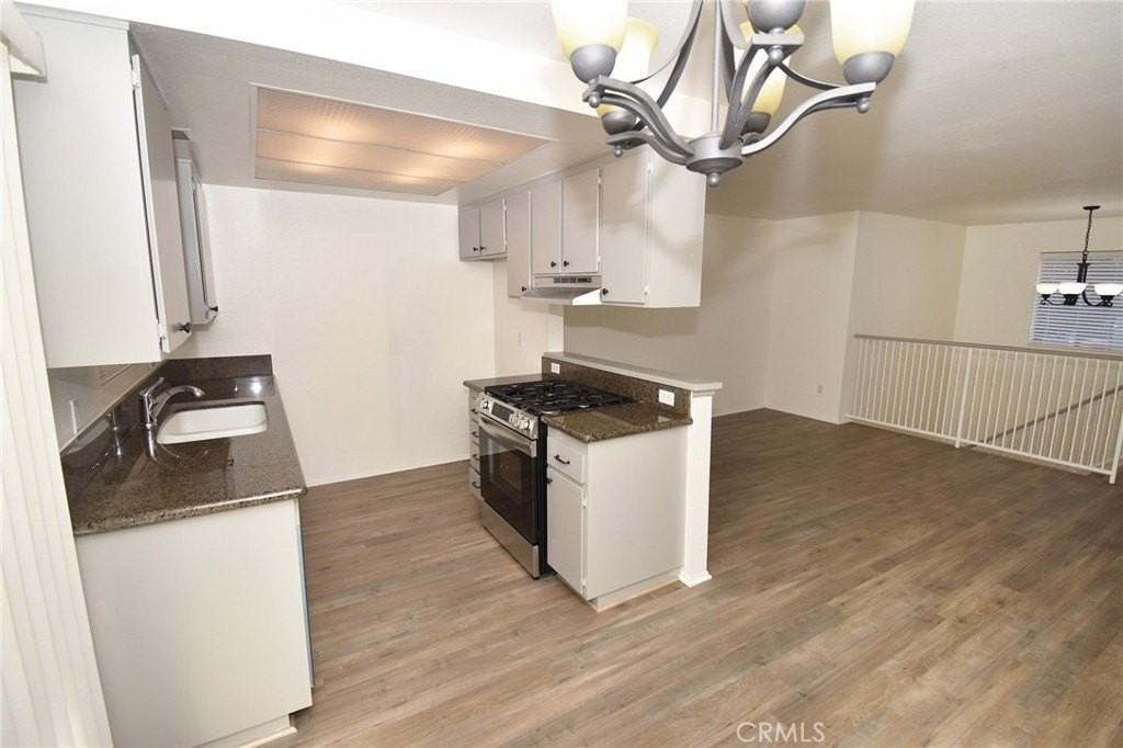 9872 Highland Ave #B - Photo 7 of 16