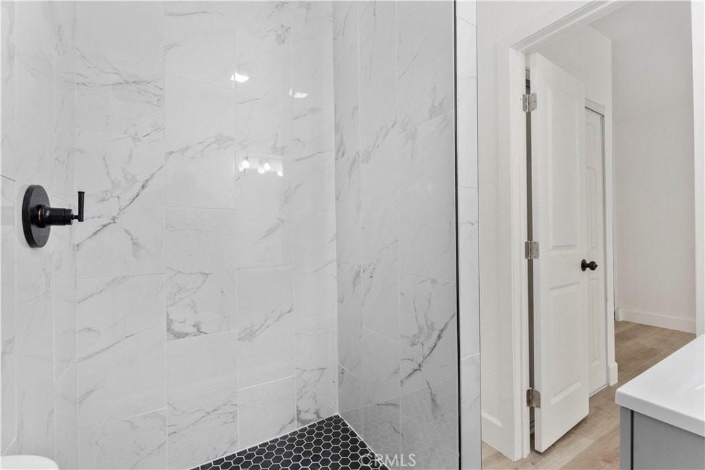 6810 Dorinda Dr - Photo 7 of 8