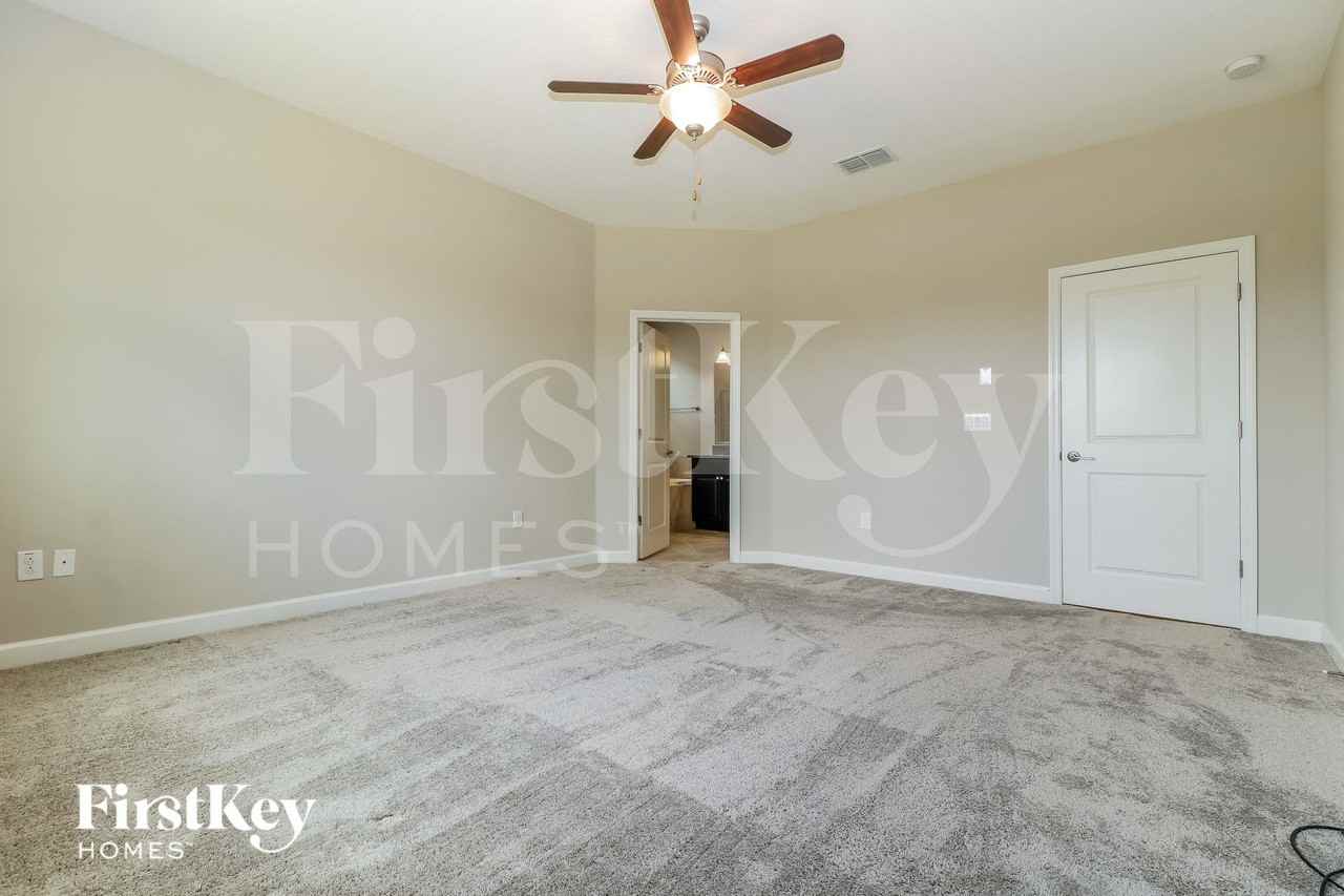 9934 Ivory Dr - Photo 7 of 15