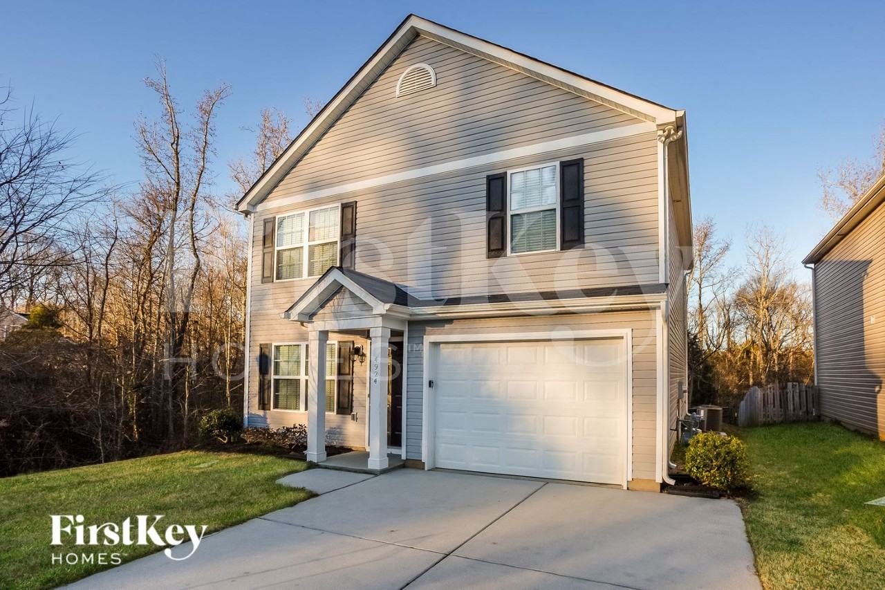 4924 Abercromby St - Photo 2 of 15