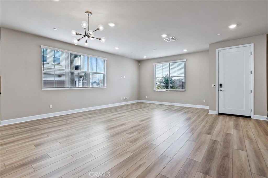 19109 Azul Ln - Photo 4 of 24