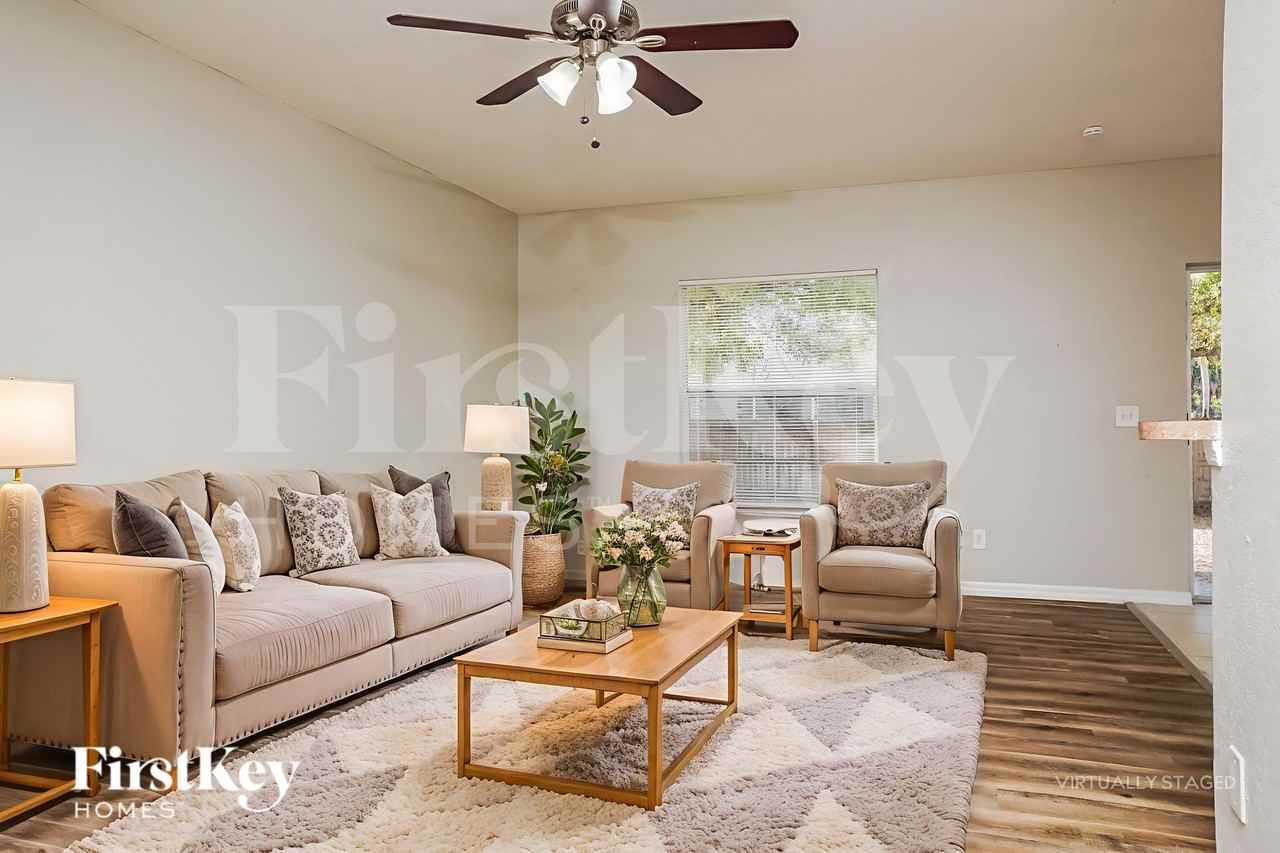 3291 Moravia Ave - Photo 4 of 19