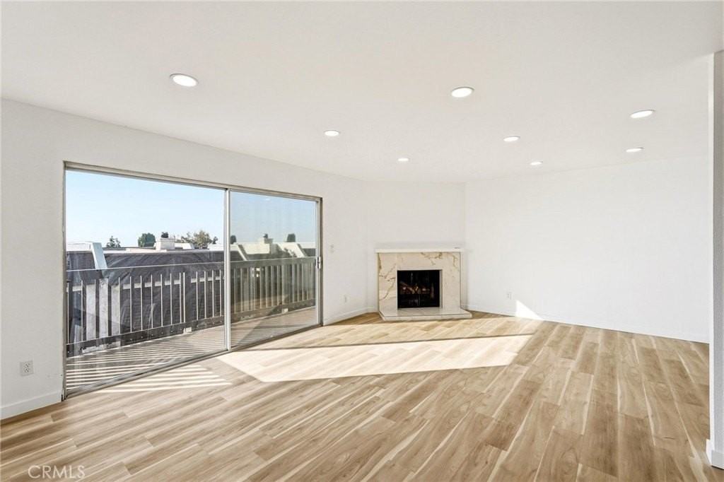 15555 Crestview Ln #94 - Photo 4 of 29