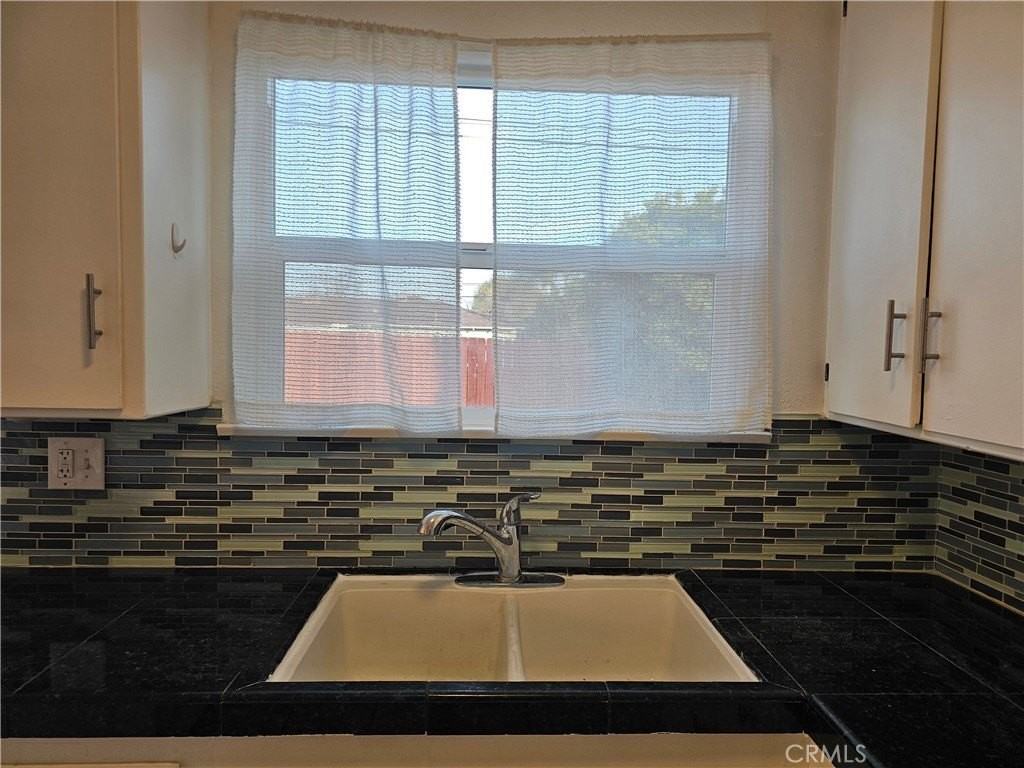 12639 Thomas Pl - Photo 6 of 17