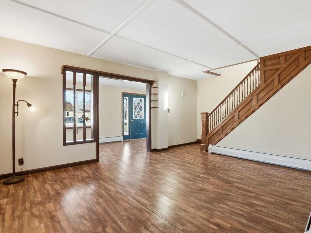 813 N Elmer Ave - Photo 7 of 28