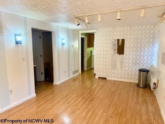 99 Apolla Dr - Photo 3 of 12