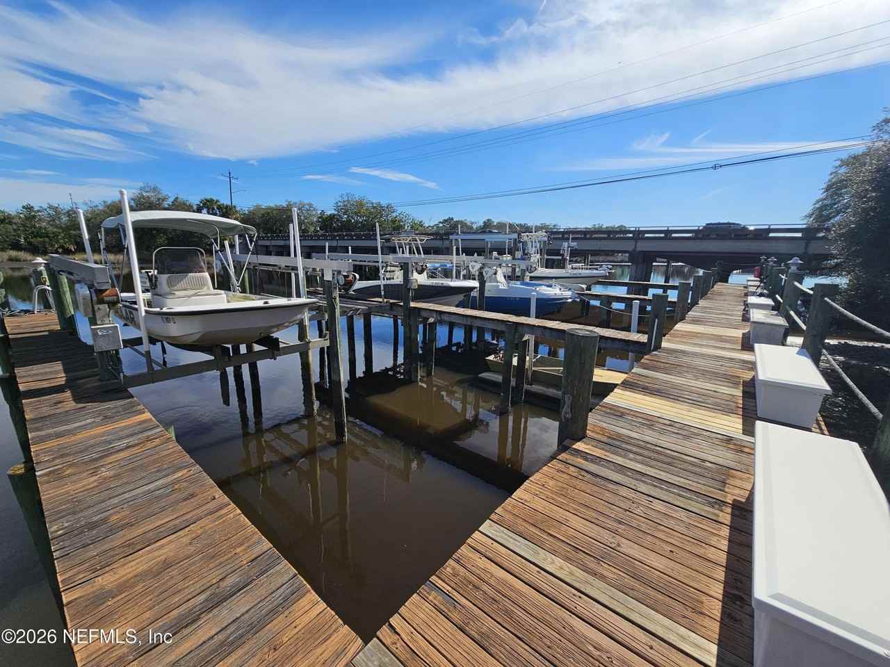 1307 River Hills Cir E Apt 16 #16 - Photo 4 of 28