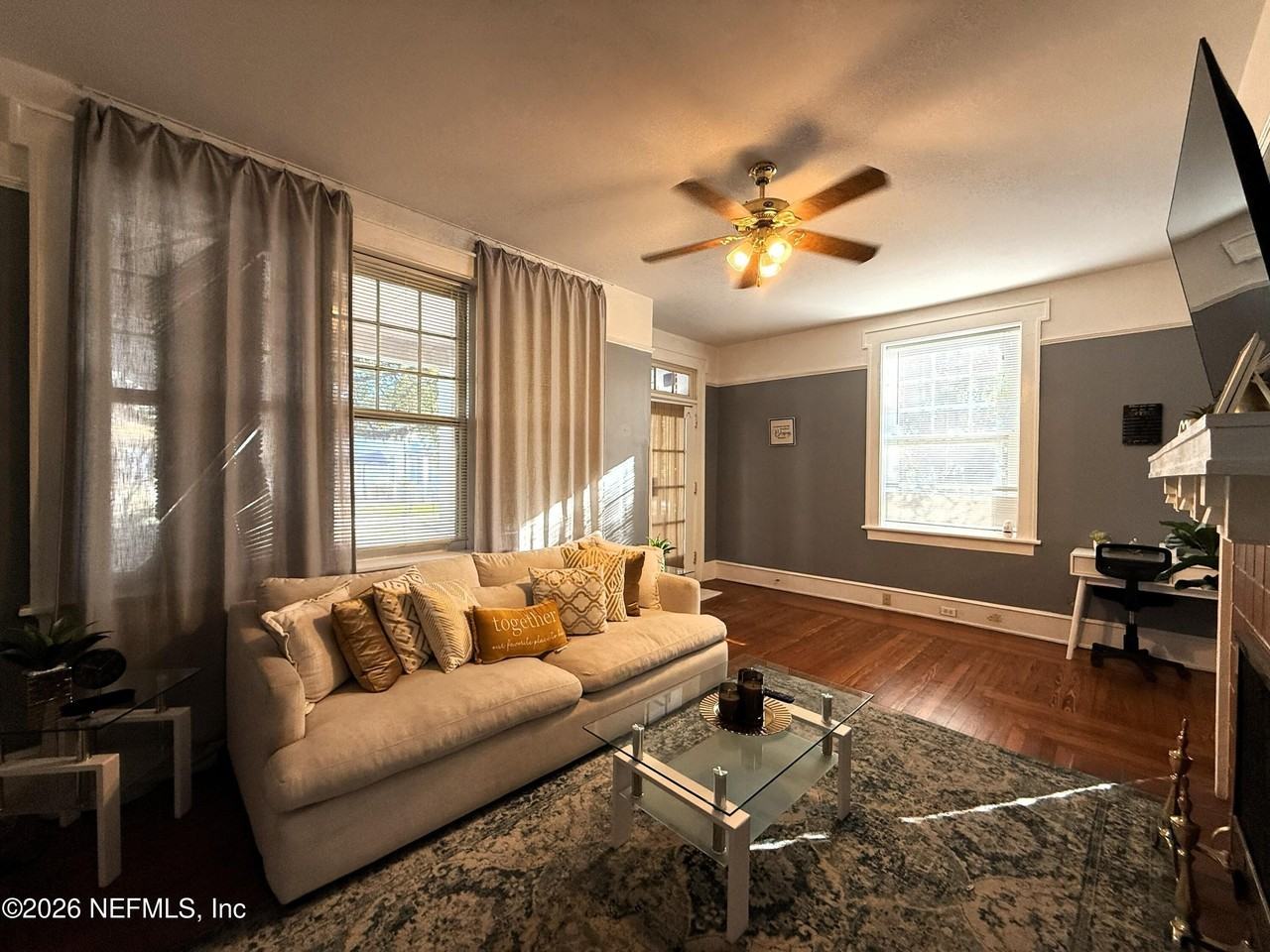 146 W 6th St - Photo 6 of 19