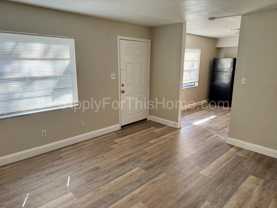 3906 E Bird St #B - Photo 1 of 1