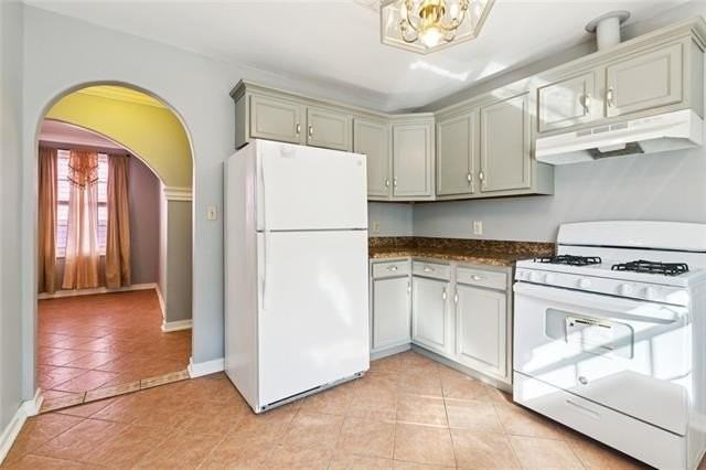 2527 N Prieur St - Photo 7 of 14