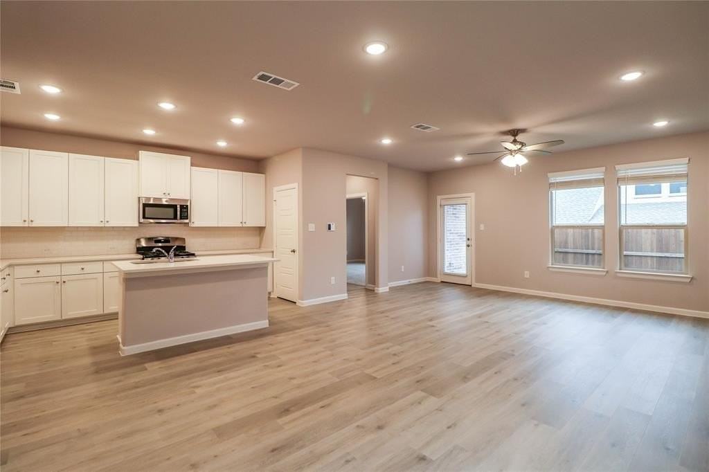 7104 Joy Ln - Photo 5 of 19