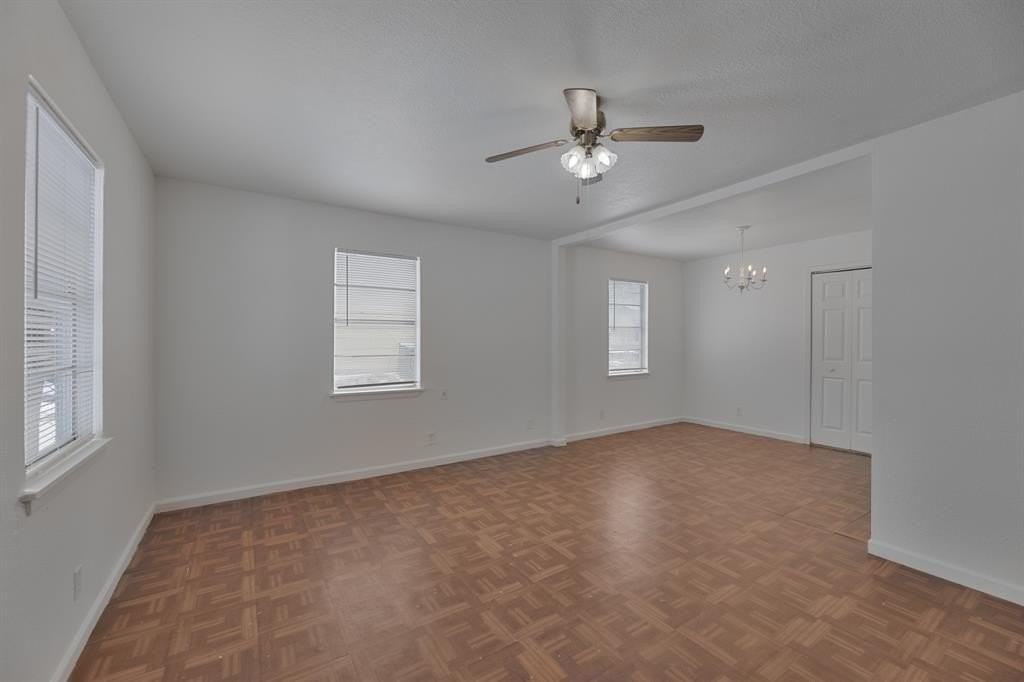 130 Westway Dr - Photo 2 of 14