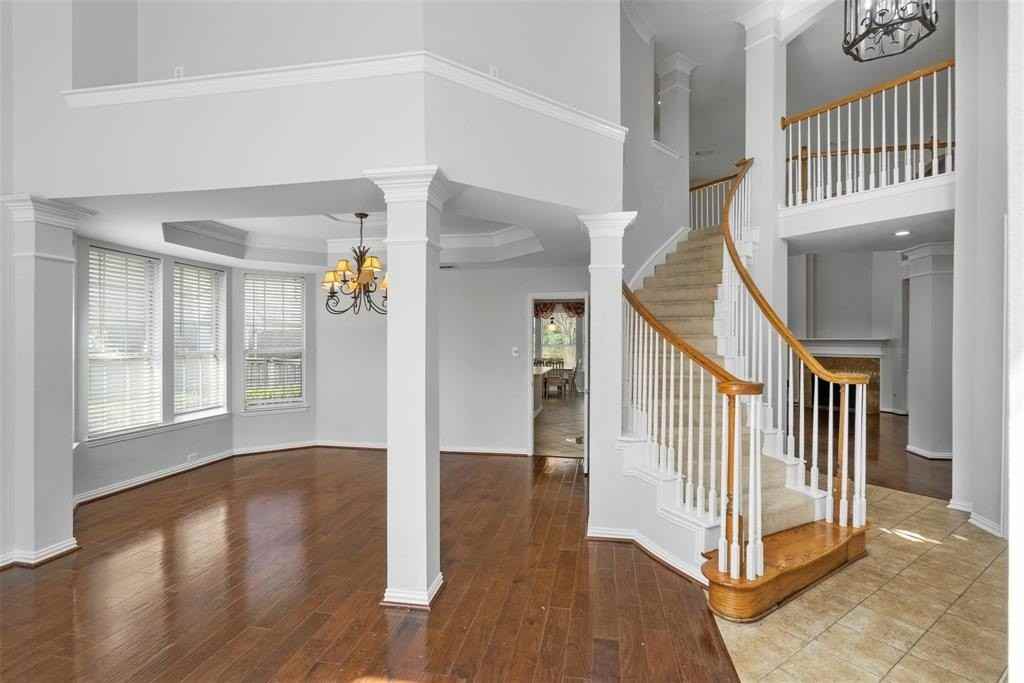 8036 Ocean Dr - Photo 5 of 34