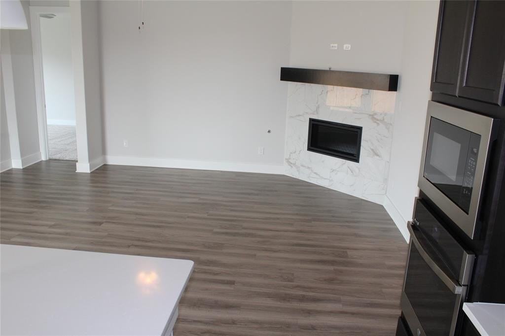 1821 Briar Rose Dr - Photo 4 of 39