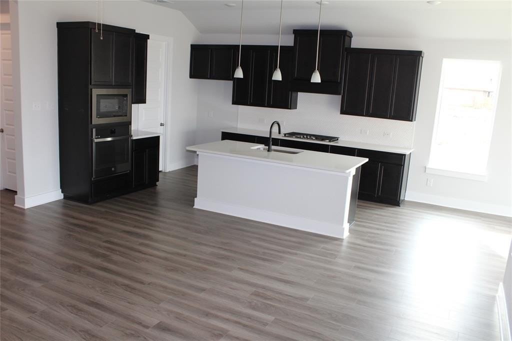 1821 Briar Rose Dr - Photo 5 of 39