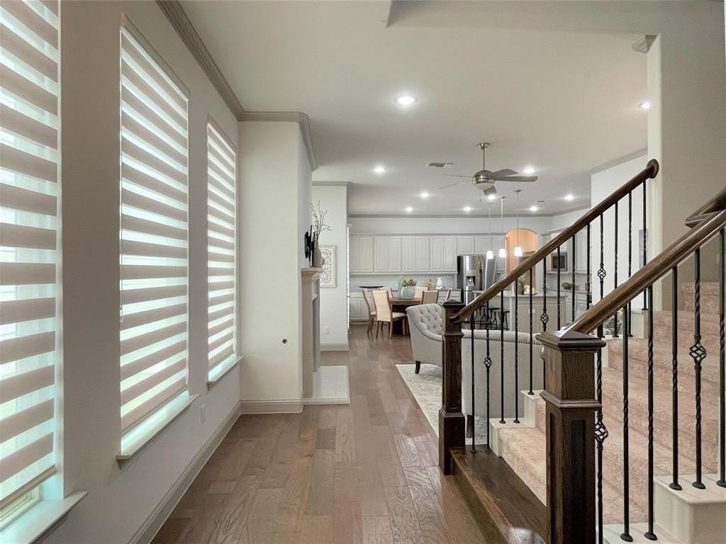 4145 Sechrist Dr - Photo 4 of 23