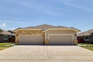 featured image of 648 Blackland Dr