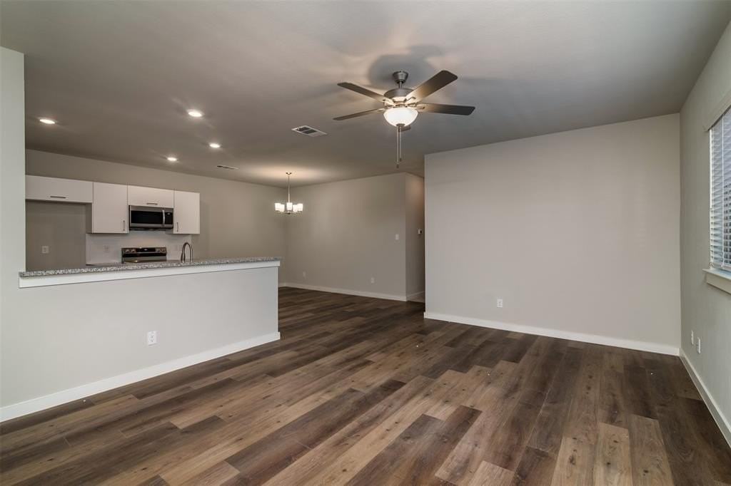 645 Fallow Dr - Photo 6 of 19