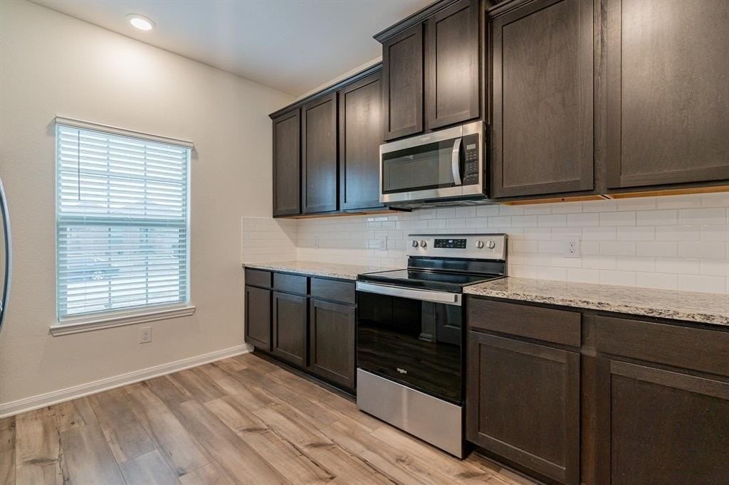 212 Foster Ln - Photo 2 of 26