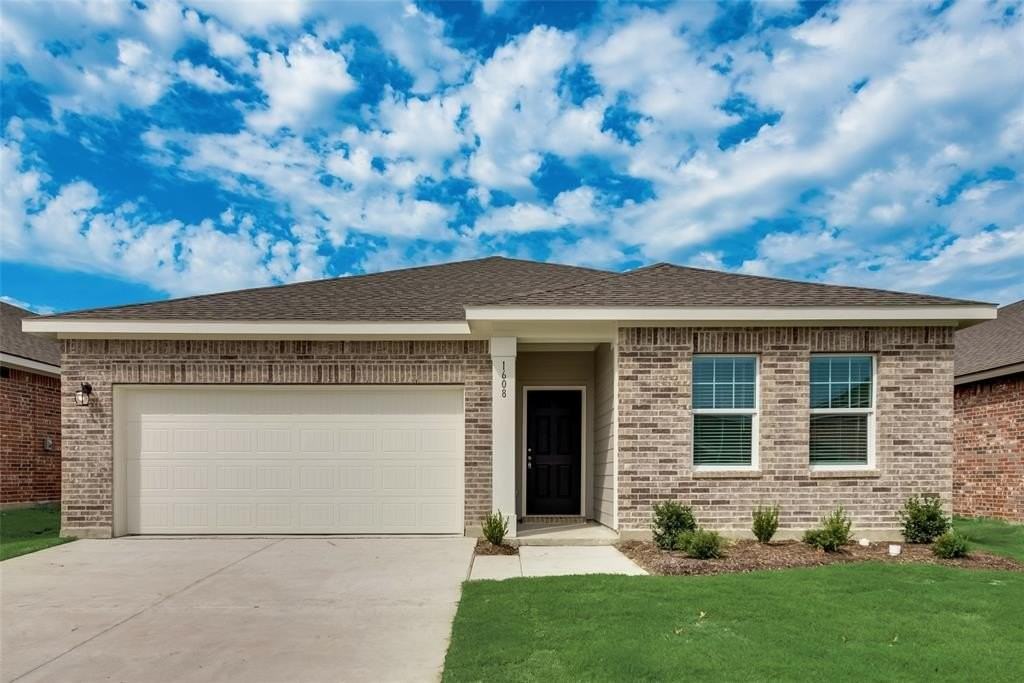 1608 Escondido Dr - Photo 2 of 20