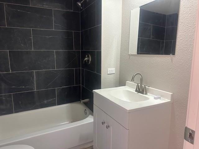 532A W Hughes St - Photo 5 of 11