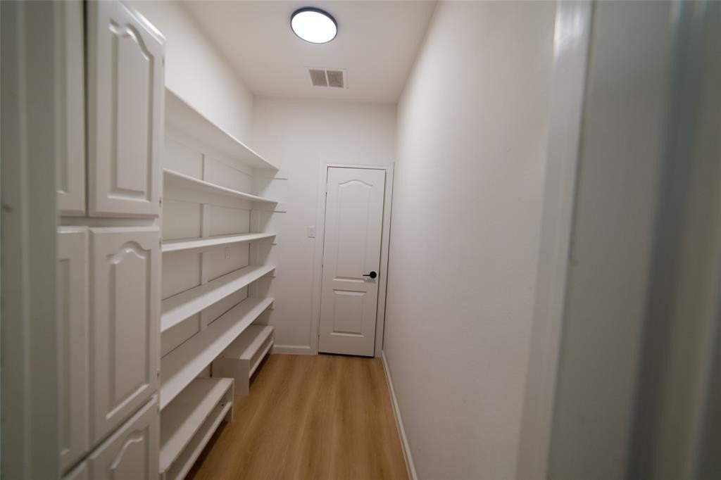 954 Lloyds Rd - Photo 6 of 20