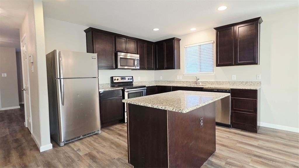 824 Rivers Creek Ln - Photo 6 of 20