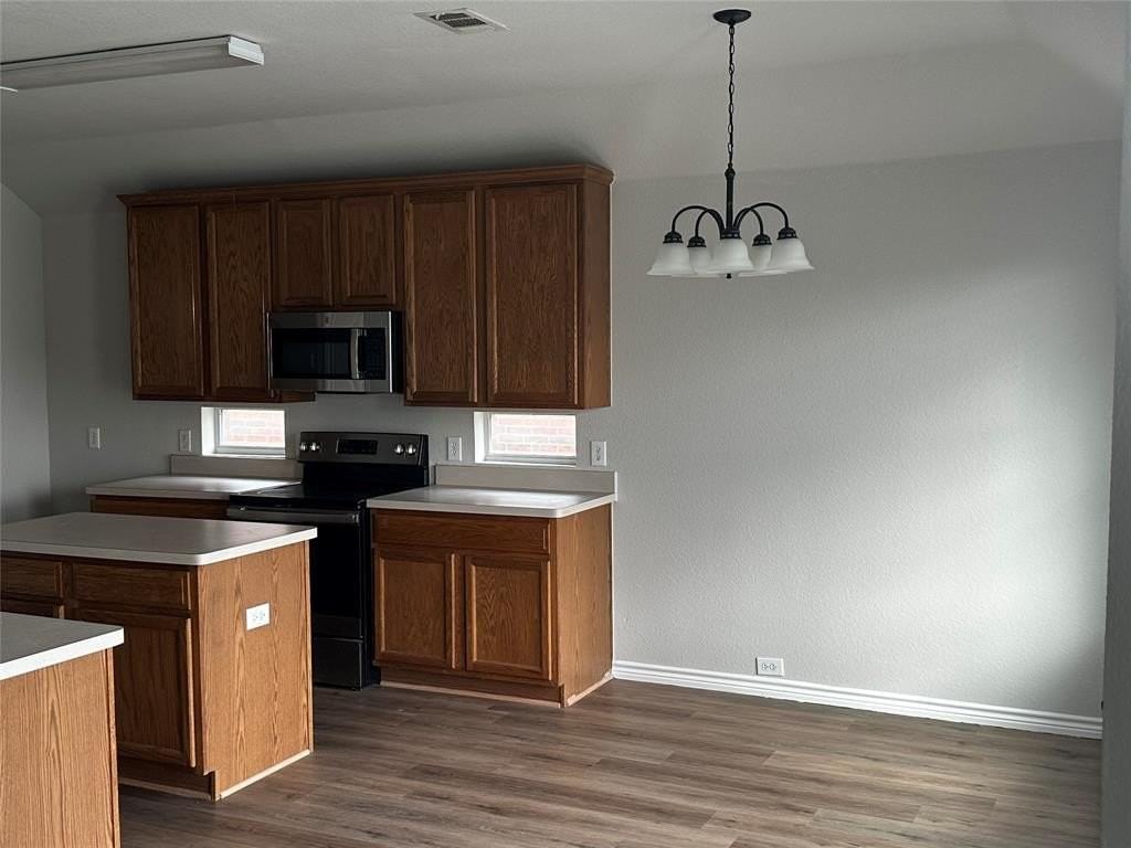 2512 Clubhouse Dr - Photo 7 of 17