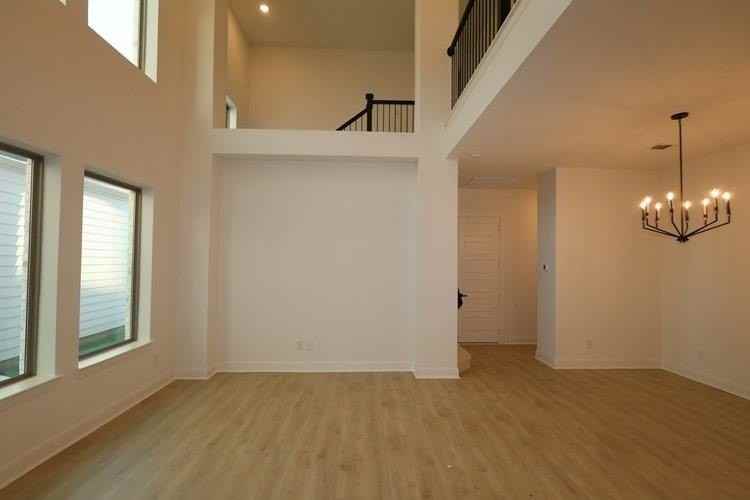 1514 Roundup Way - Photo 2 of 4