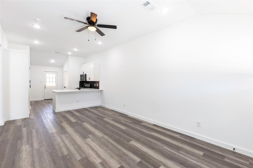 3626 Marshall St #D - Photo 5 of 21