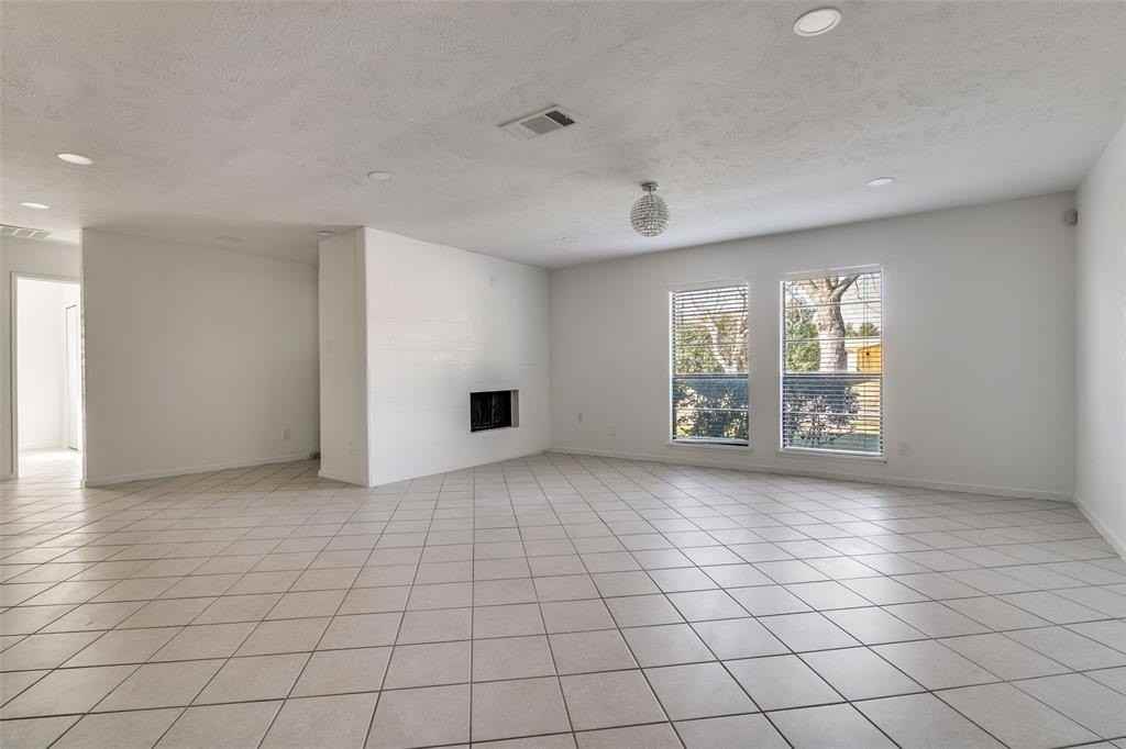 3630 Dumas Trl - Photo 6 of 12