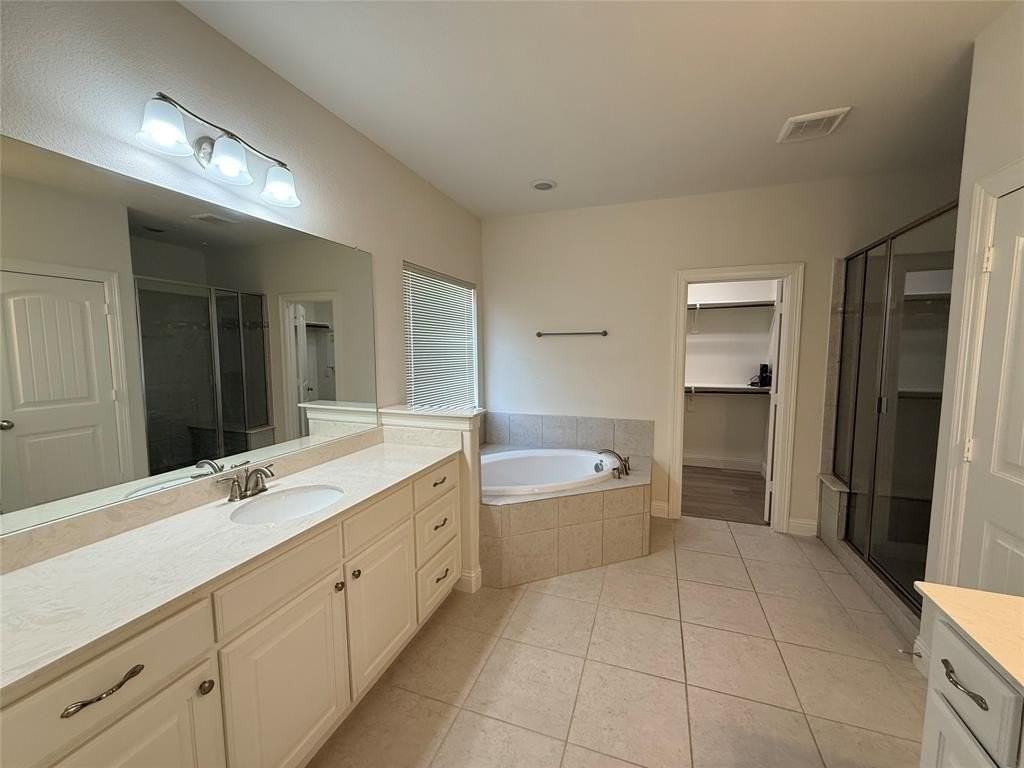 924 Julia Pl - Photo 6 of 15