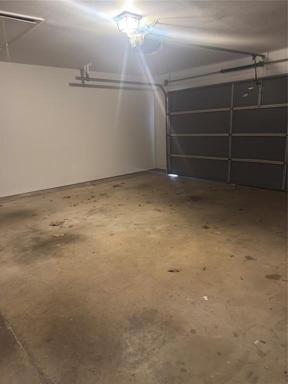 308 Brownlee Cir - Photo 2 of 28