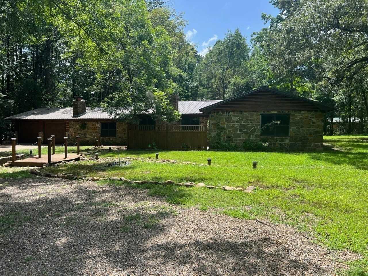 247 Pine Lake Rd - Photo 3 of 30