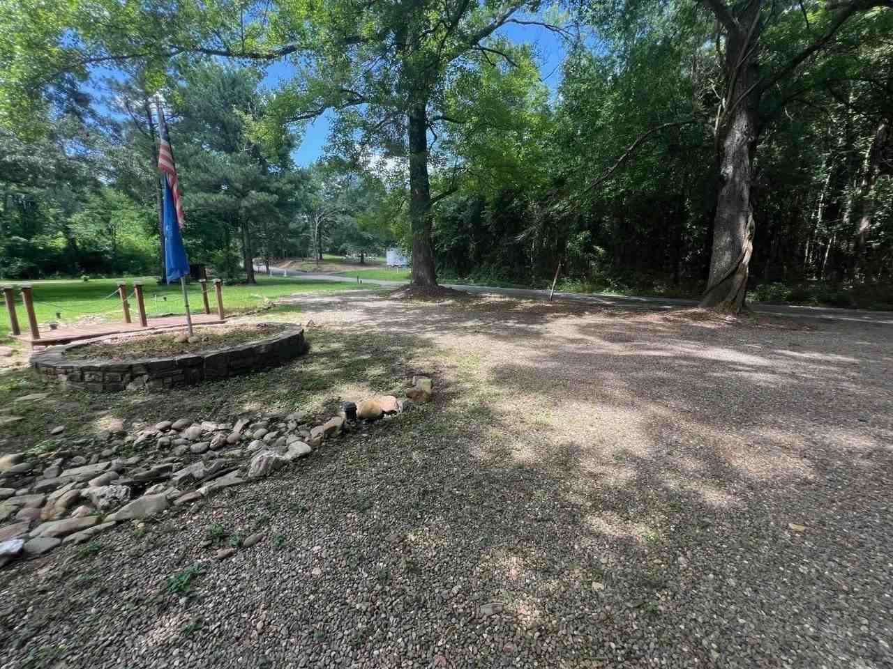 247 Pine Lake Rd - Photo 5 of 30