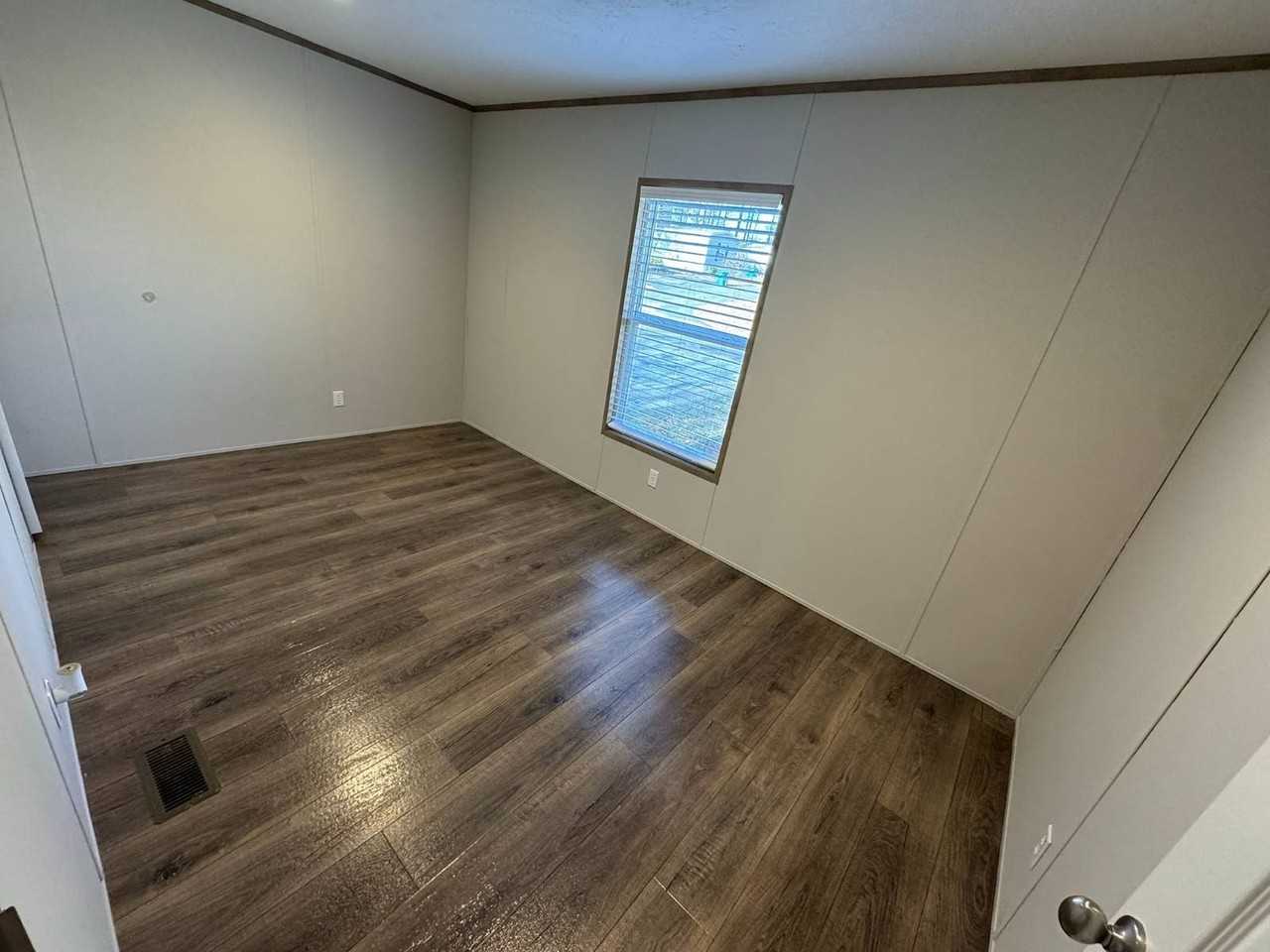 244 Wallingford Dr - Photo 6 of 11