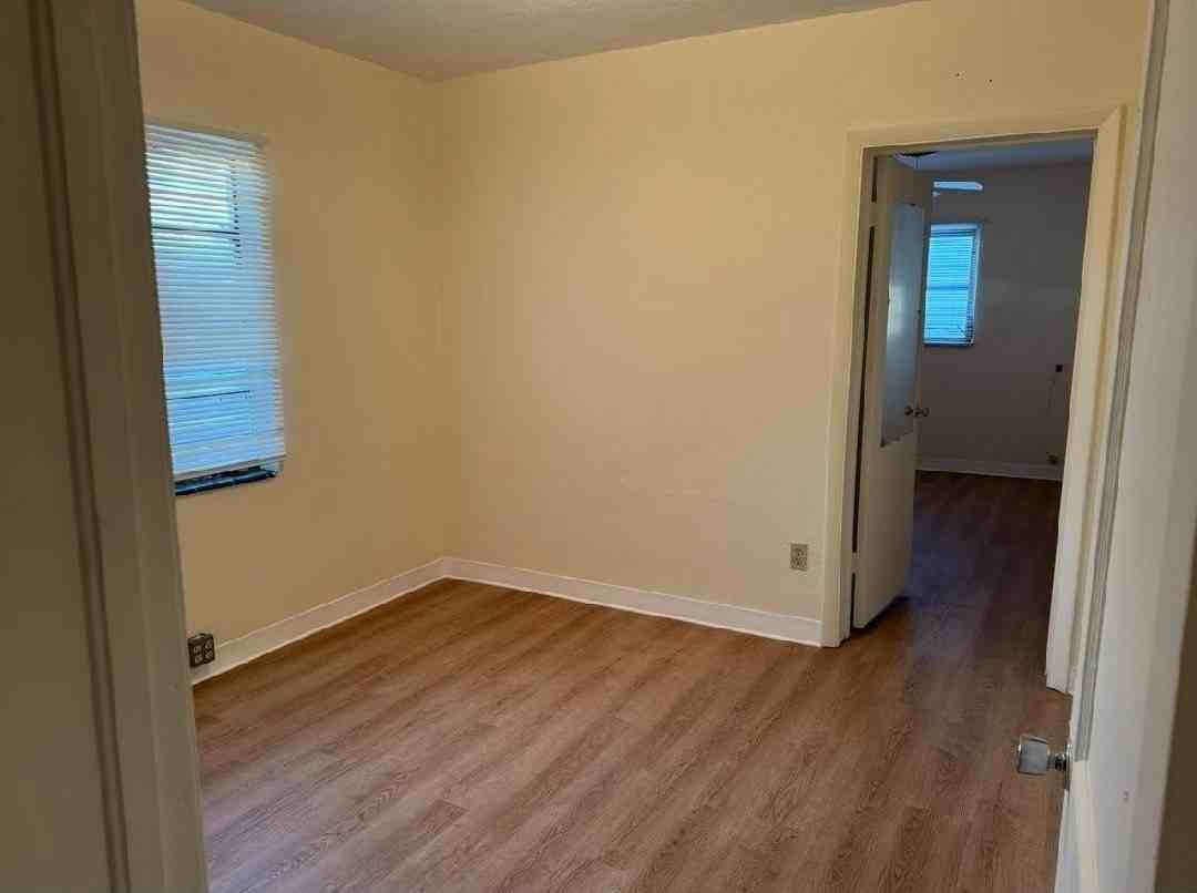 3565 58th Ave N - Photo 6 of 7