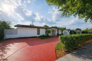 featured image of 1220 Sw 78th Ave