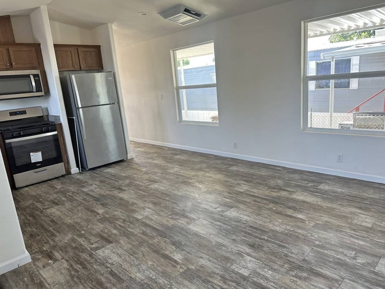 1470 Elizabeth St #67 - Photo 4 of 12