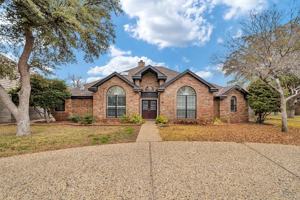 featured image of 6415 San Mateo Ln