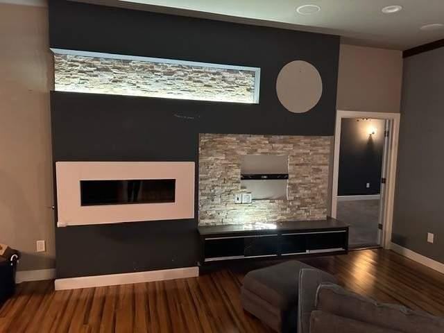 2304 Nw 172nd St - Photo 5 of 26