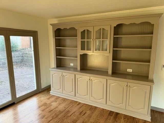 2505 Stamford Ct - Photo 3 of 25