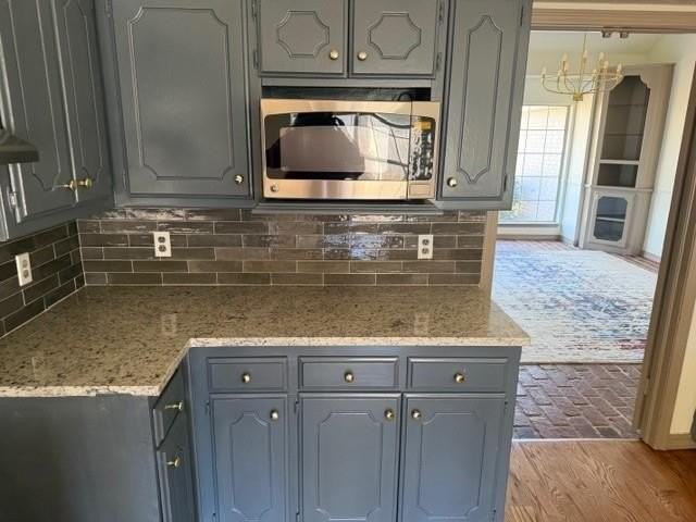 2505 Stamford Ct - Photo 6 of 25