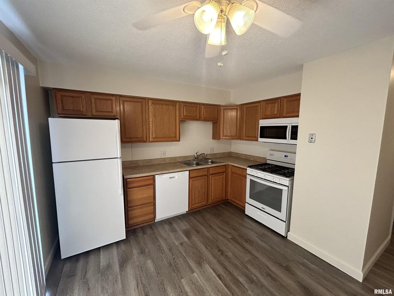 2 Sundowner Ln - Photo 4 of 12