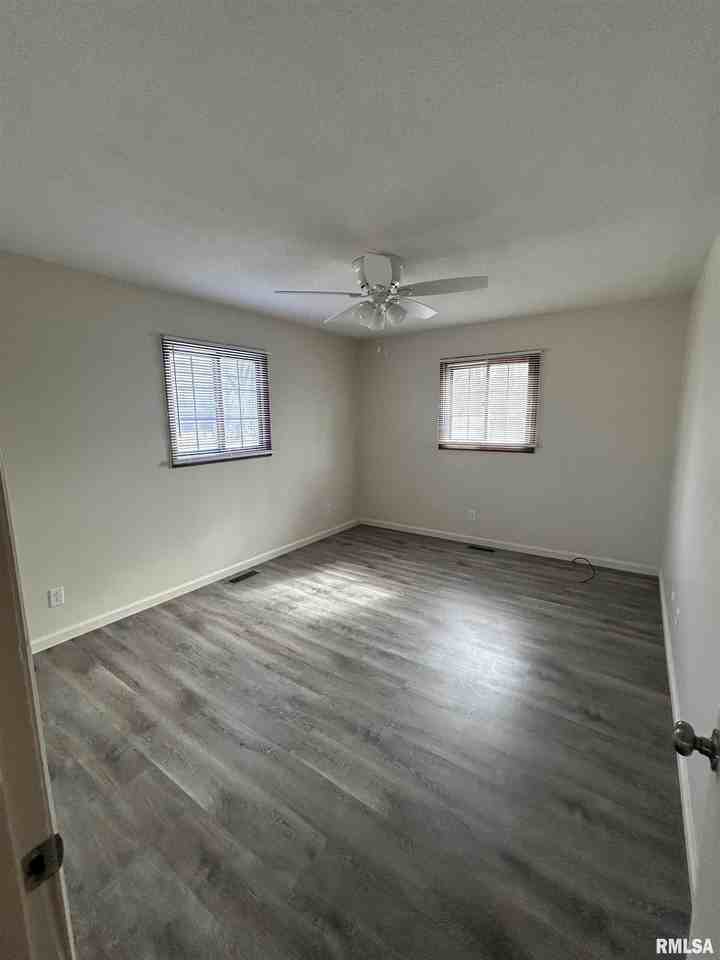 2 Sundowner Ln - Photo 6 of 12