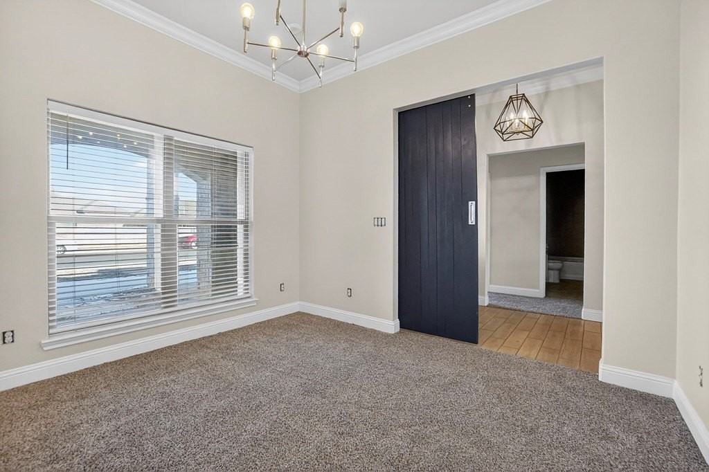 1900 Friendship Ct - Photo 6 of 50